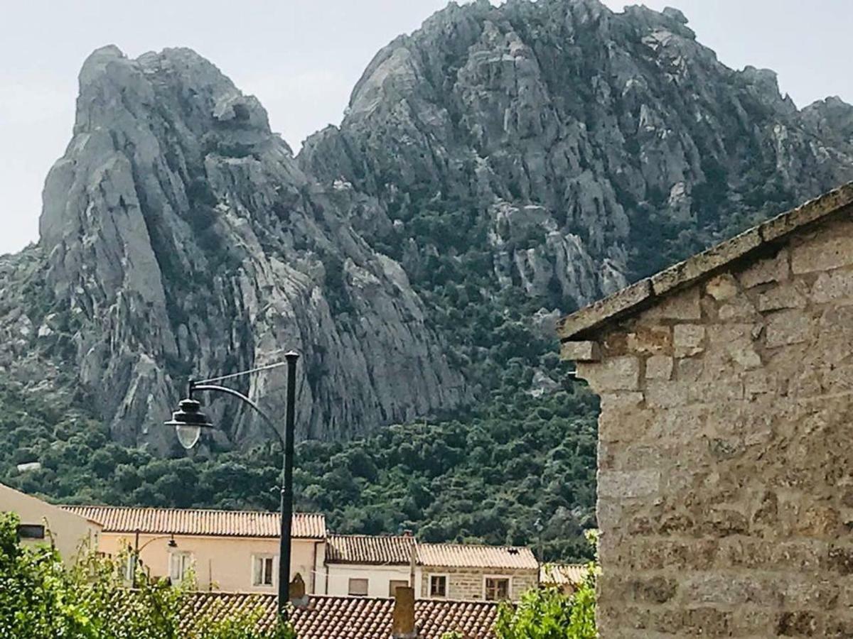 Place San Pantaléo : jolie maison sarde authentique Villa Exterior foto